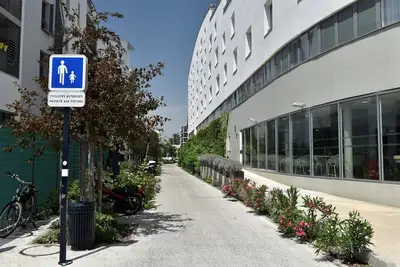 Image de Endroit Super! Appartement Confortable avec Wi-Fi