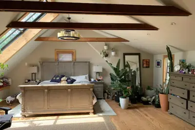 Image de Relaxing 3 bedroom house close to train and Nyc