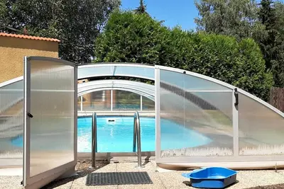 Image de Maison de vacances privée avec piscine privée, Wifi, bain à remous, Tv, terrasse, parking