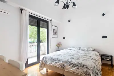 Image de Newly renovated studio, Panormou