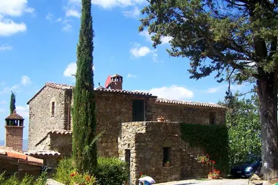 Image de Maison à Sarteano avec piscine chauffée