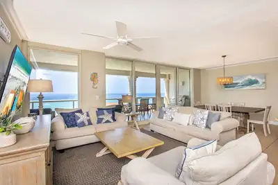 Image de Bc-0504 3b Gulf Front! Indoor Heated Pool!