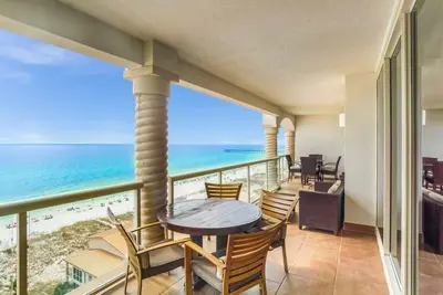 Image de Bc-1003 3b Gulf Front! ! w/ Beach Chairs! !