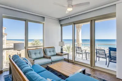 Image de Newly Renovated Bc-301a Gulf Front -w/Daily Beach Chairs!