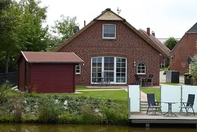 Image de Riedhaus am Siel - 100sqm vacation home for 6 pers. + dog with fireplace, heat cabin &