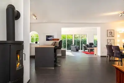 Image de Peace and quiet - 130sqm vacation home for 6 people with conservatory, garden, roof terrace
