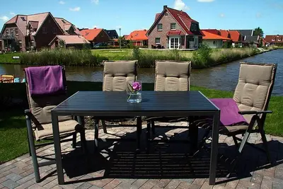 Image de Kiek up de Gracht - Hochwertige Ferienwohnung in Exklusiver Wasserlage