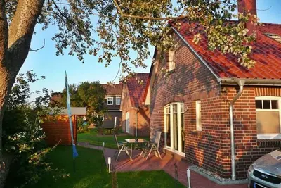 Image de Krosse Krabbe - Ferienhaus mit Freiem Blick auf den Deich!