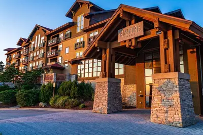 Image de Rimfire Lodge Studio King Bed - Ski In/Out - In the heart of Snowshoe Village