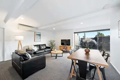 Image de \"The Retreat\" with car park 10 min to Cbd/Airport.