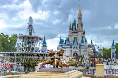 Image de Aaa! ! h Amazing. Family of 4. Disney, Fun, Sun, Relax