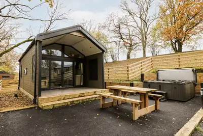 Image de Oak Tree View, with hot tub in Rhayader