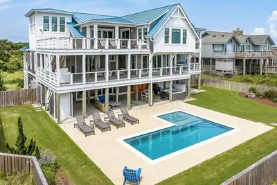 Image de Oceans Blue | Oceanfront | Private Pool, Hot Tub