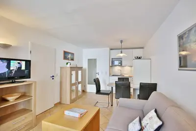 Image de High Worth, H8