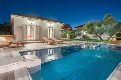 Image de Ftelia - 3 Bedroom villa with Private Pool and Garden view