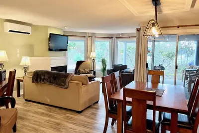 Image de West Coast Oasis ★ Oceanside ★ Full Kitchen ★ 2bd