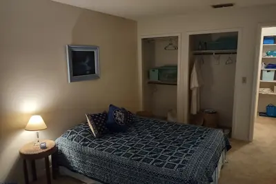 Image de Titusville1 Bk from Indian River walk to Mall, near beach, safer vacation option