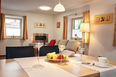 Image de Ferienwohnung Untersberg, für 4 Personen, 76 qm, Terrasse
