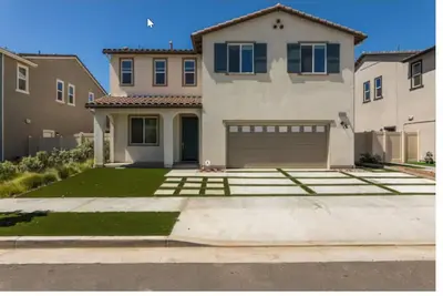 Image de North La Spacious\/Family-Friendly New Home with 5 Bedrooms, 3 Baths, 6 Beds