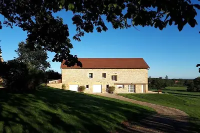 Image de La Grange De Nespes \" Sauges \"  ( 6 pers-) ( Classé 4 étoiles)