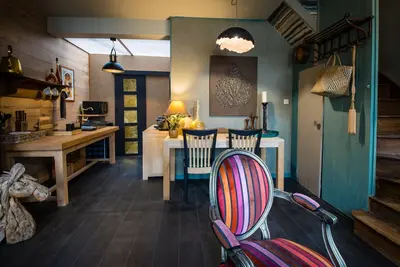 Image de Unique cosy Petite Maison with luxury jacuzzi
