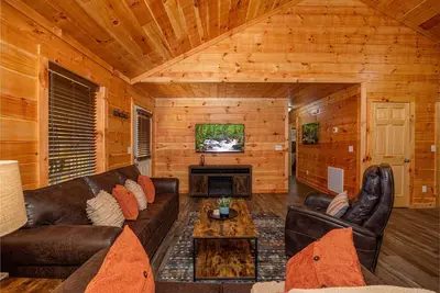 Image de Pigeon Forge Cabin! Clean and Peaceful!