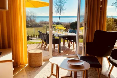 Image de Vacation home \"MarthaSee\" in the first row with a panoramic view of Lake Plau