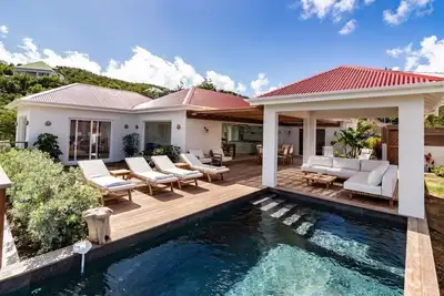 Image de Villa Au Paille en Queue by Fantasia Villas