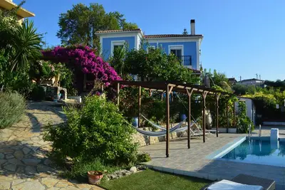 Image de Det'd. Villa, 5 mins to beach, Sea Views, Private Pool, 3 Bedrooms (2 ensuite).