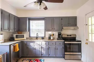 Image de Urban Haven -Glen Iris\/2 Br\/Pets\/WiFi\/Full Kitchen