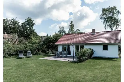 Image de Vacation home cottage near the beach