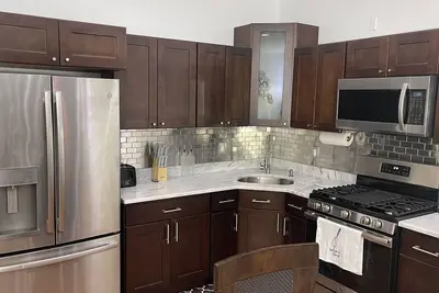 Image de Entire residential home 4br 15 mins to New York