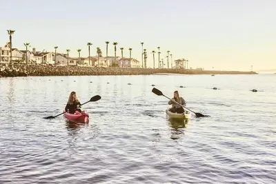 Image de Spacious WaterView Townhouse in Silver Strand. Pet-Friendly and Kayaks!