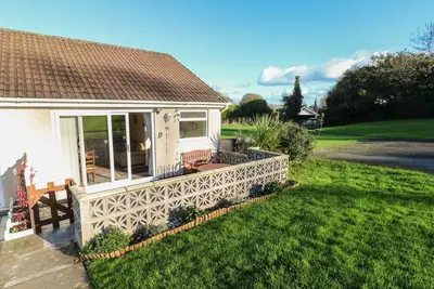 Image de Bayview Bungalow, pet friendly, with a garden in Reynoldston