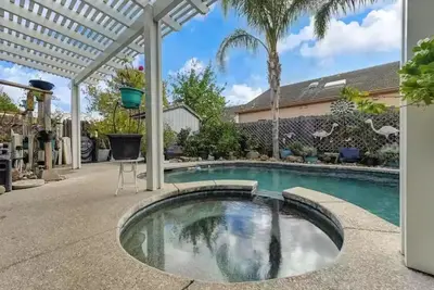 Image de 5br/3ba House, Pool/Hot Tub