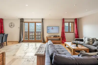 Image de Appartement spacieux proche des pistes avec sauna et Wi-Fi à Val Thorens