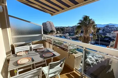 Image de Bel appartement T3 duplex 75m2 sur la marina de port canet en roussillon
