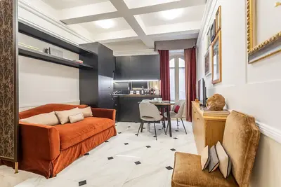 Image de Stylish Spanish Steps Retreat