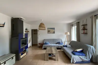 Image de Jolie maison de 100 m2 avec jardin à 300 mètres de la plage