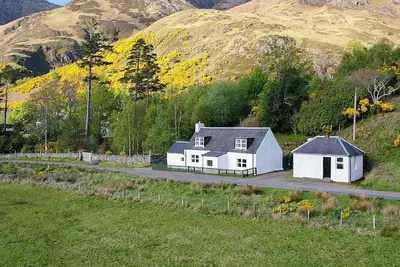 Image de 3 chambres Ă coucher Ă Arnisdale, Kyle of Lochalsh