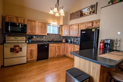Image de • Home Base in the Heart of the Black Hills •