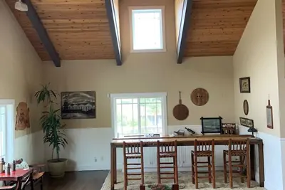 Image de Equestrian estate on 6 acres with olive orchard