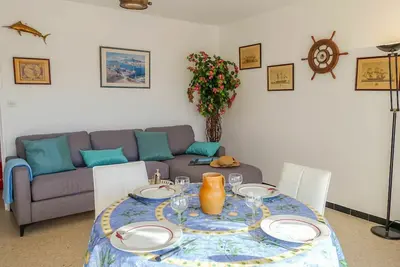 Image de Confortable appartement pour 5 personnes avec climatisation, Wifi, piscine, Tv, balcon et parking