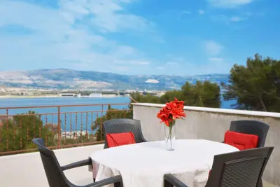 Image de Appartements Nedjeljko (79011-A4) - Arbanija (Ciovo)