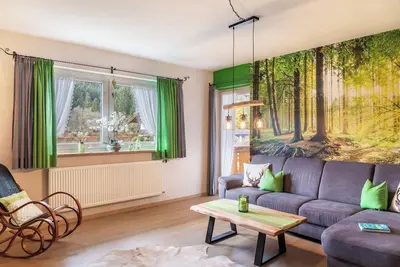 Image de Appartement de vacances Waldruhe avec balcon, vue sur les montagnes et Wi-Fi