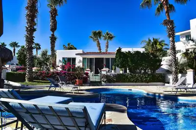 Image de Work Remotely & Relax In Beautiful 3bd Home