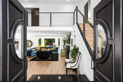 Image de Modern Luxury 5 Bedrooms in Costa Mesa