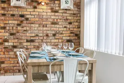 Image de 5 The Pines, 4 Messines St