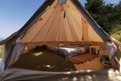 Image de Lodge Vieux Chaillol - Hébergement Insolite Tente Aménagée