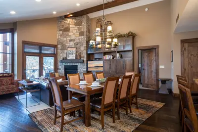 Image de Luxury 3bd Village at Northstar Residence w/ Ski Valet - Northstar Lodge 402